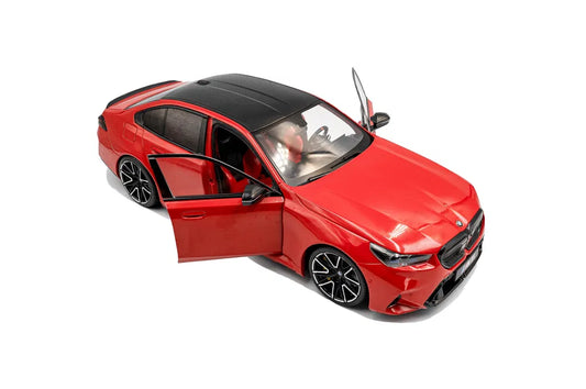 BMW M5 rosu 2025 - 1/18 Solido