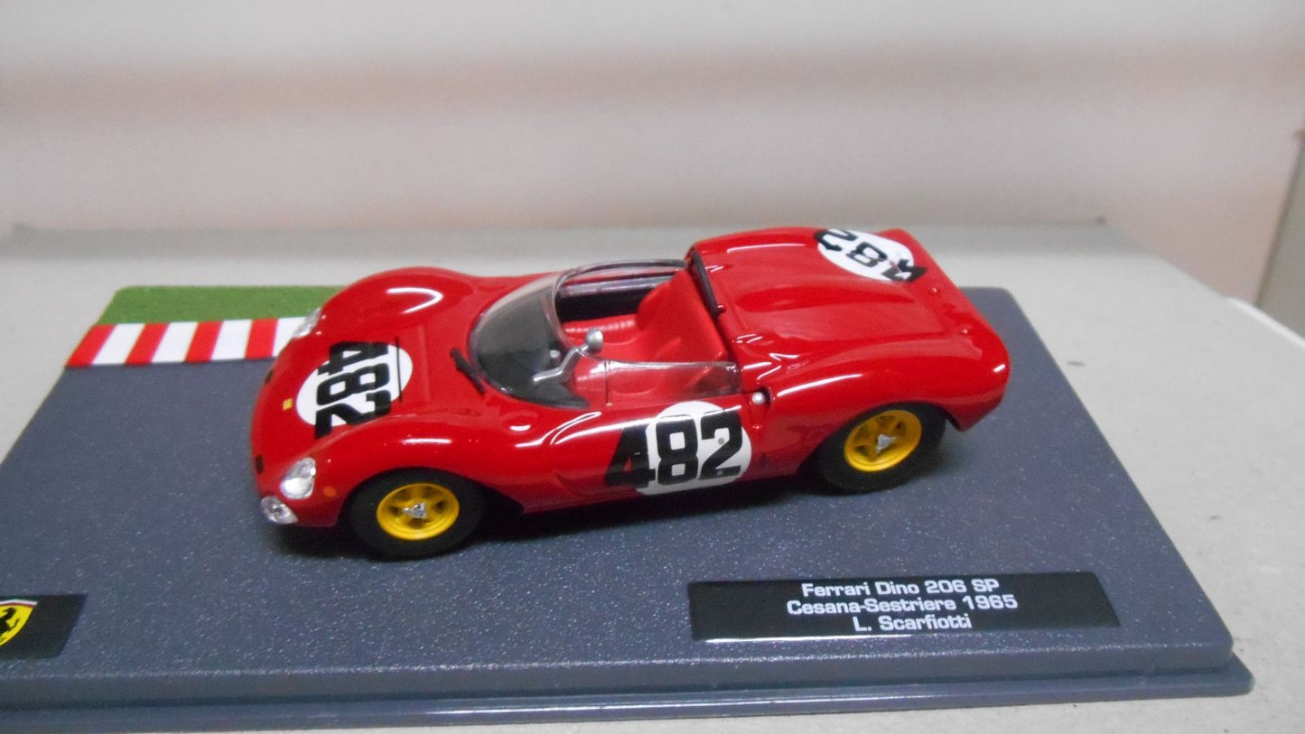 Ferrari Dino 206 SP Cesana-Sestriere 1965 #482 cu vitrina plexiglass - 1/43 Altaya