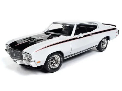 Buick GSX 1970 apollo white - 1/18 Sun Star