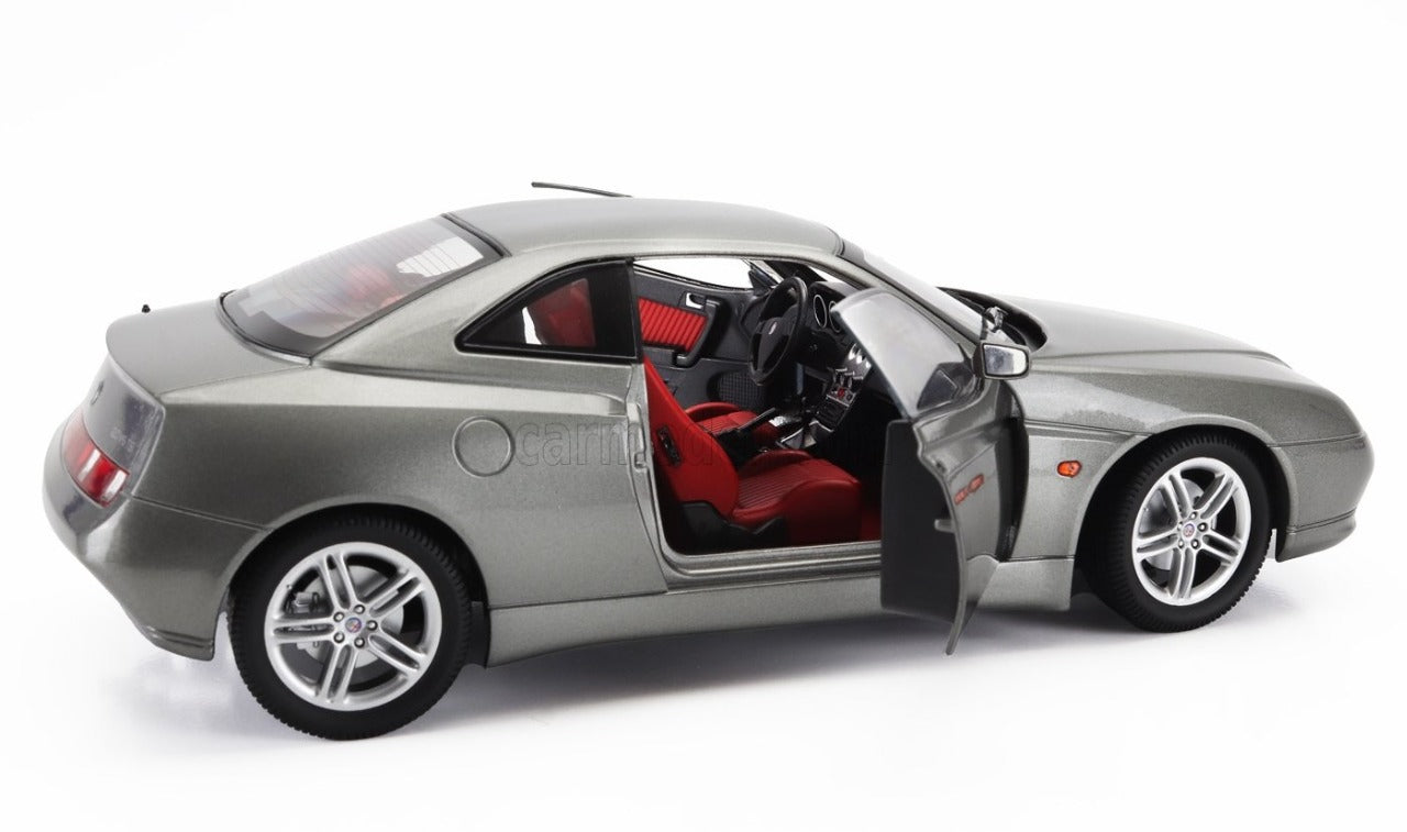 Alfa Romeo GTV 2.0 V6 TB 1998 gri metalic - 1/18 Mitica