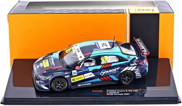 Hyundai Elantra N TCR #26 WTCR Portugal 2021 J. Bäckmann cu vitrina plexiglass - 1/43 Ixo Models