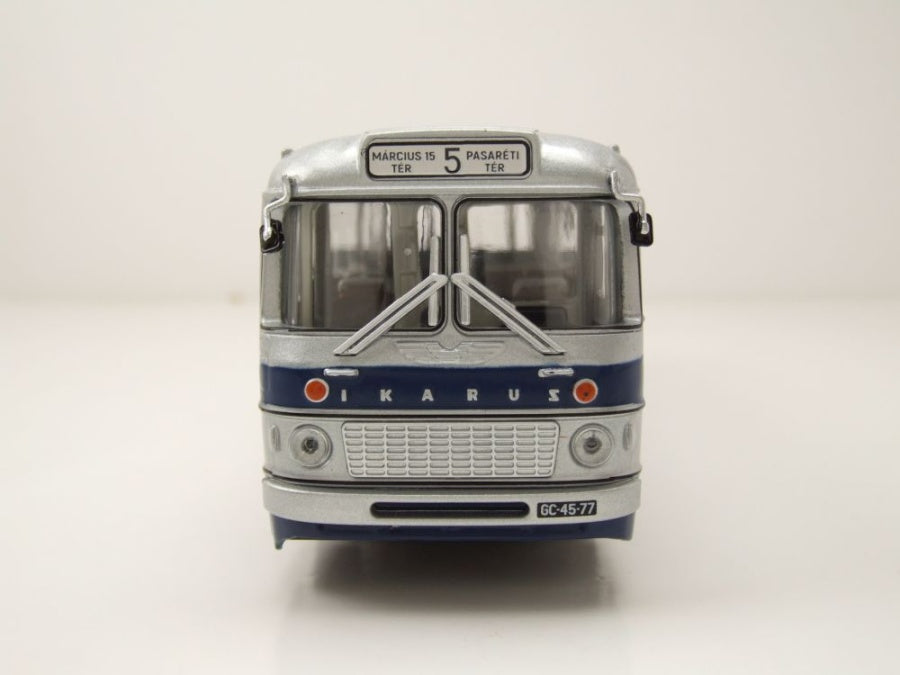 Autobuz Ikarus 556 - 1/43 Premium Classixxs