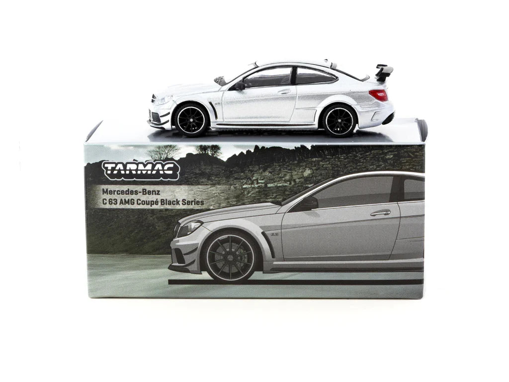 Mercedes-Benz C63 AMG Coupe Black Series argintiu - 1/64 Tarmac