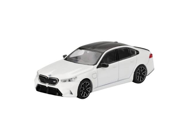 BMW M5 alpine white - 1/64 Mini GT