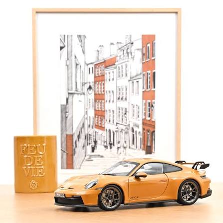 Porsche 911 GT3 2021 bahama yellow - 1/18 Norev