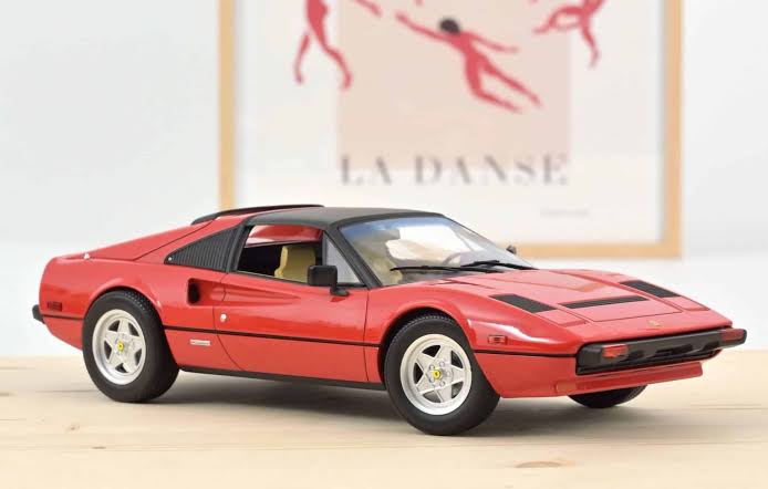 Ferrari 308 GTS 1982 rosu - 1/18 Norev