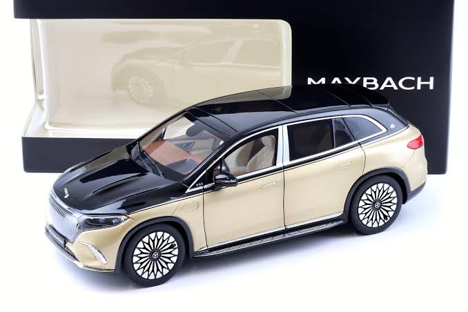 Mercedes-Maybach EQS 680 SUV 2024 obsidian black / kalaharigold metallic - 1/18 NZG