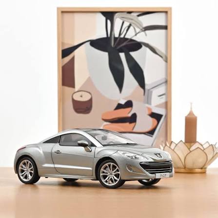 Peugeot RCZ 2010 mercury grey - 1/18 Norev