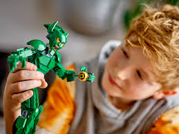 LEGO Marvel 76284 - Figurina de constructie Green Goblin (471 piese)