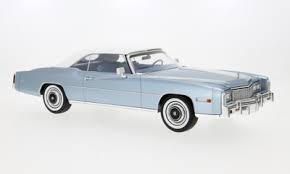 Cadillac Eldorado Convertible light blue 1976 - 1/18 Model Car Group