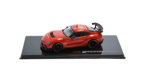Toyota GR Supra GT4 2022 50 Edition cu vitrina plexiglass - 1/43 Ixo Modelcars
