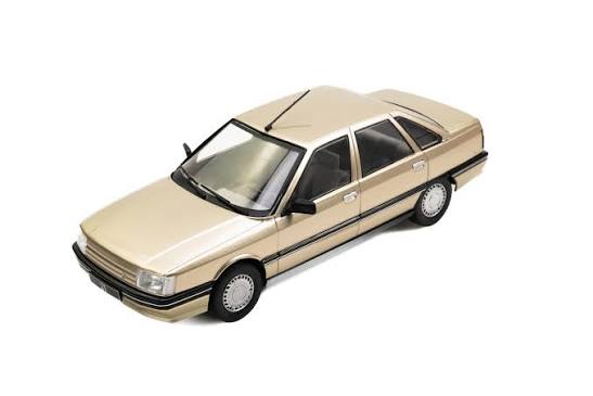 Renault 21 - 1/24 Whitebox
