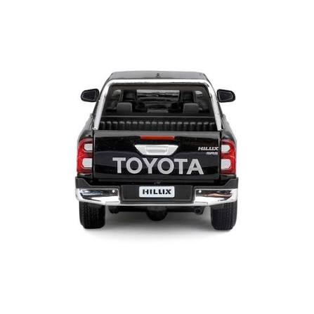 Toyota Hilux neagra - 1/27 Maisto
