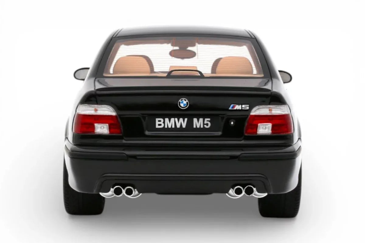 BMW E39 M5 - 1/18 Otto Mobile