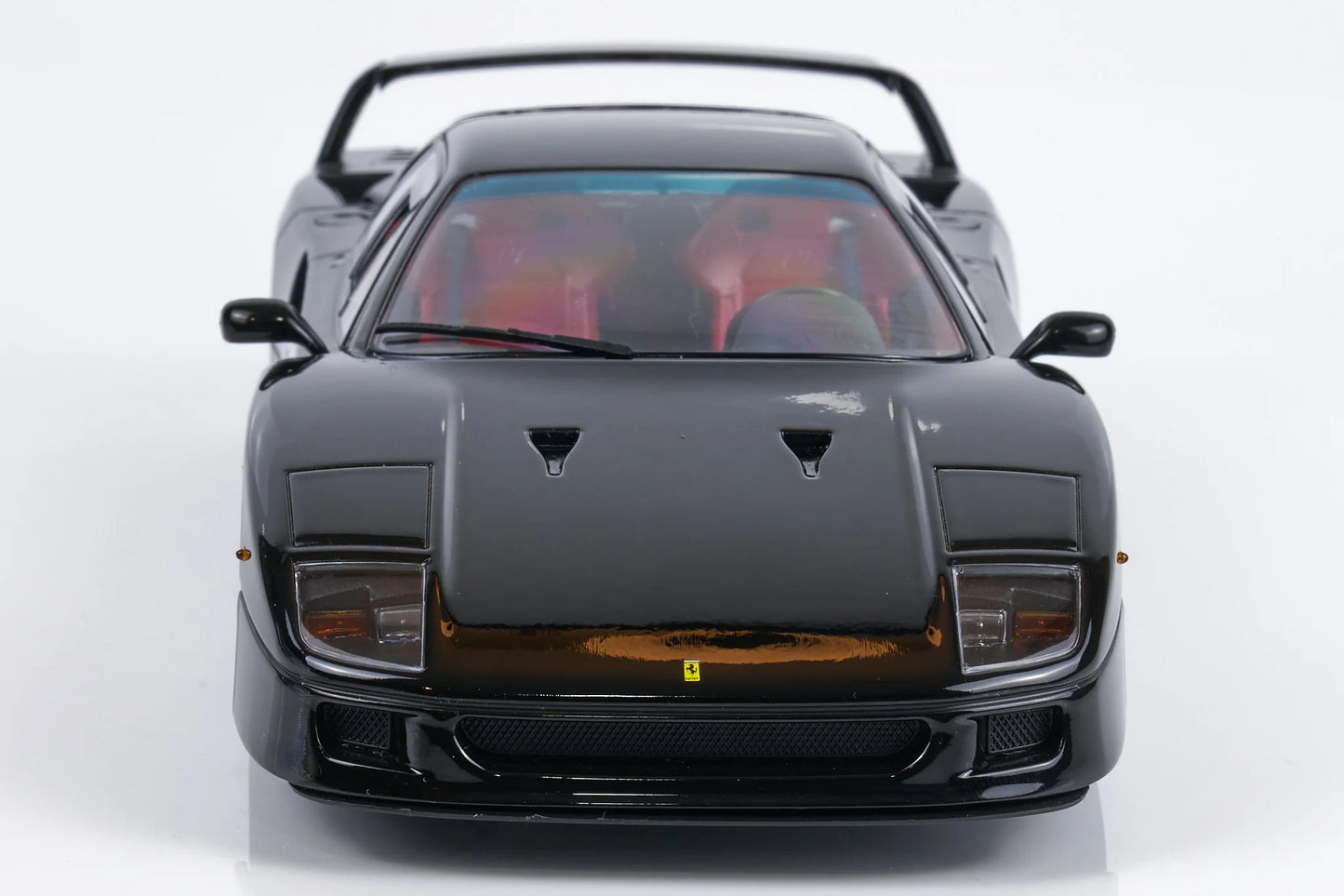 Ferrari F40 Lightweight year 1990 negru - 1/18 KK-Scale