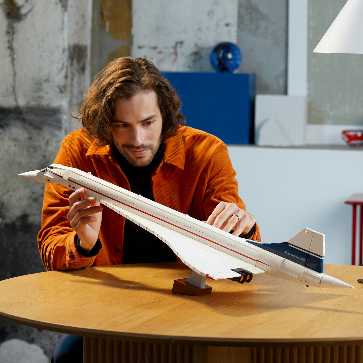 LEGO Icons Creator Expert 10318 - Concorde (2083 piese)
