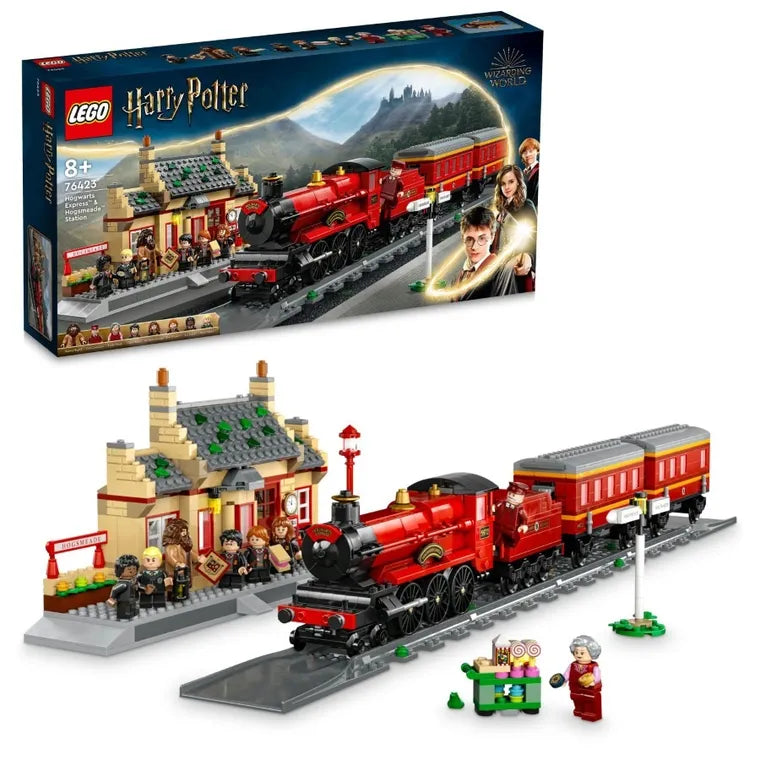 LEGO Harry Potter TM 76423 - Expresul Hogwarts si gara din Hogsmeade (1074 piese)