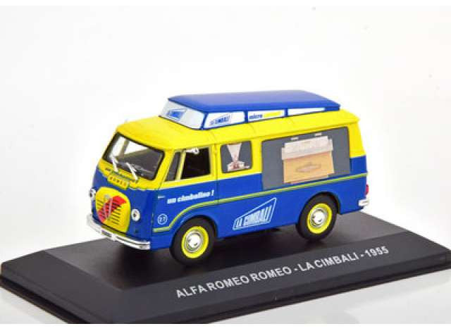 Alfa Romeo La Cimbali 1955 cu vitrina plexiglass - 1/43 Altaya