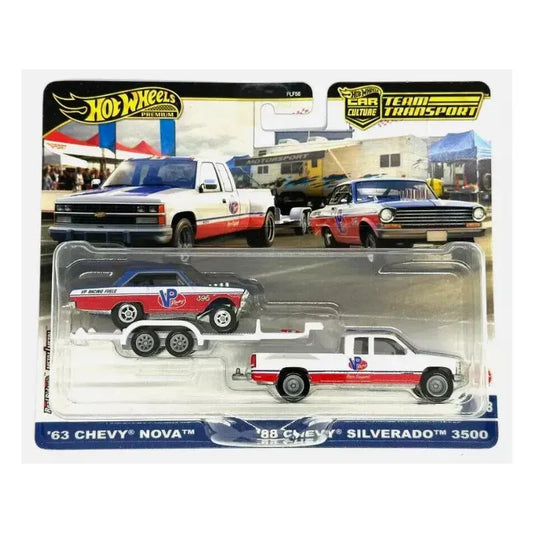 Set  Chevy Silverado 3500 cu remorca si Chevy Nova 1963 - 1/64 Hot Wheels Premium