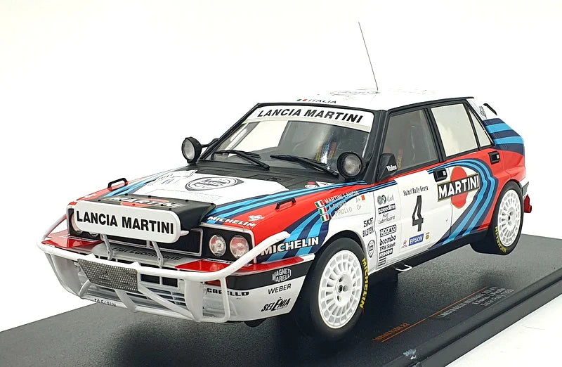 Lancia Delta Integrale 16V #4 Safari Rally 1990 - 1/18 Ixo Models