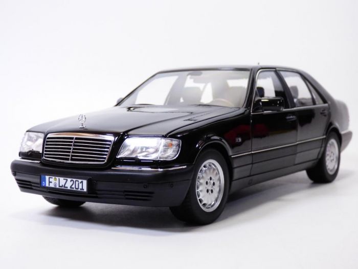 Mercedes-Benz S600 1997 obsidian black metallic - 1/18 Norev