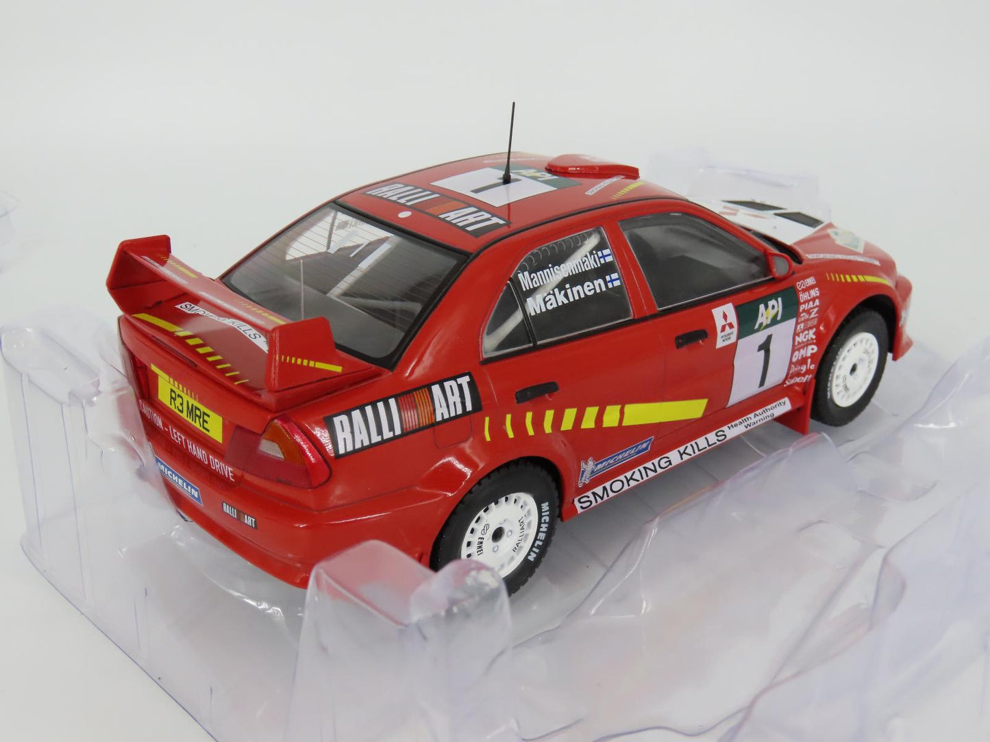 Mitsubishi Lancer EVO V #1 - 1/18 Altaya