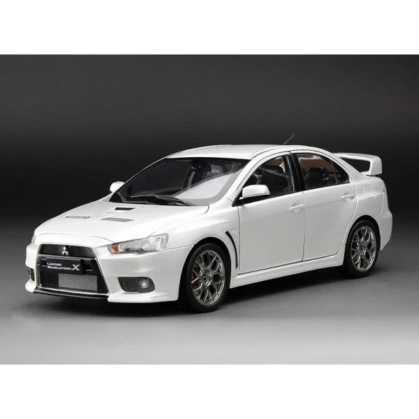 Mitsubishi Lancer Evolution X - 1/18 Sun Star