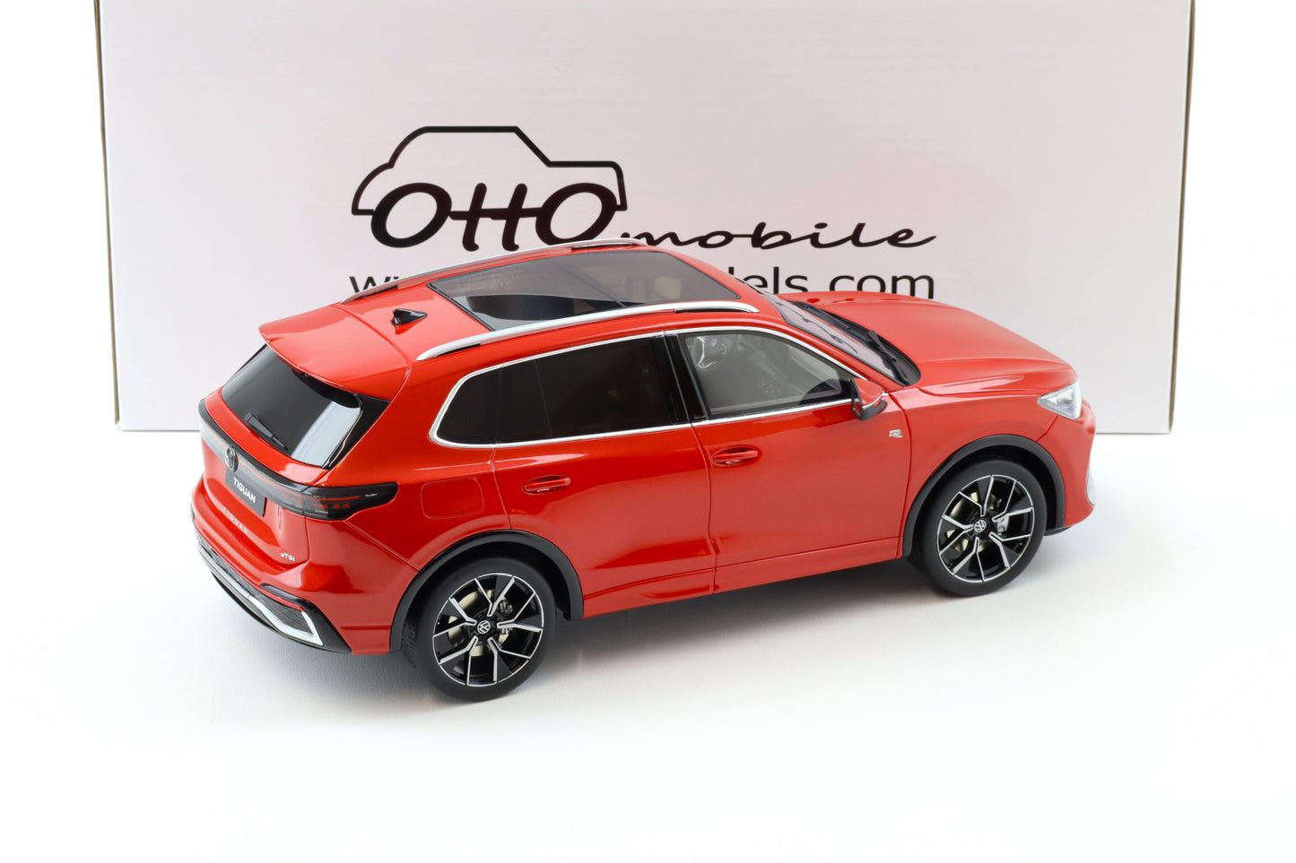 Volkswagen Tiguan e TSI R-Line - 1/18 OttoMobile