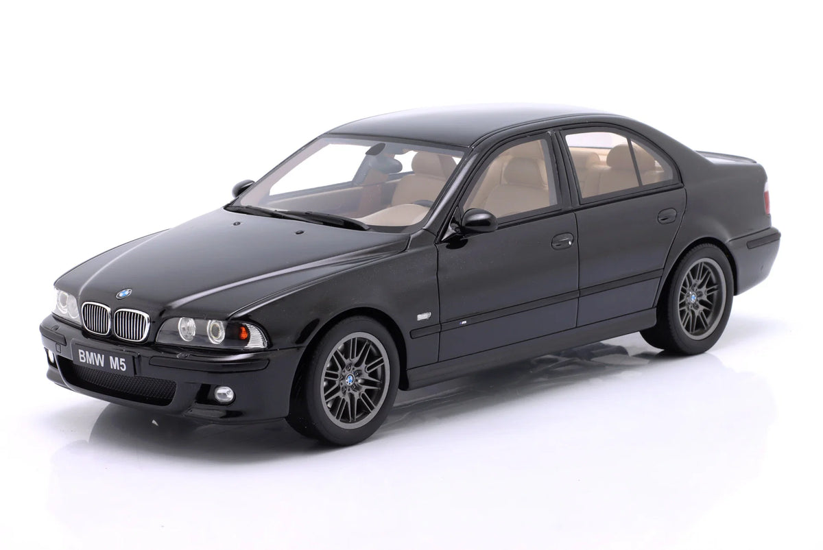 BMW E39 M5 - 1/18 Otto Mobile