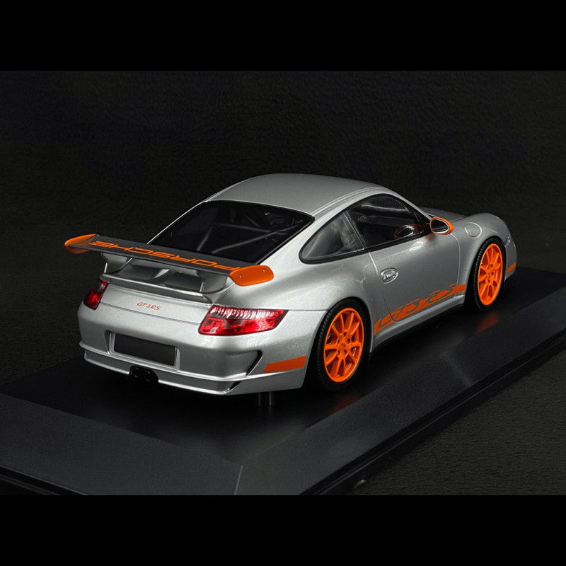 Porsche 911 GT3 RS 2007 (argintiu/portocaliu) - 1/18 Minichamps