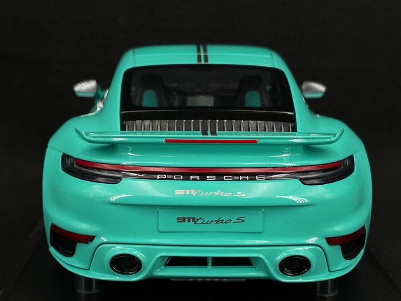 PORSCHE 911 Turbo S Mint Green Metallic