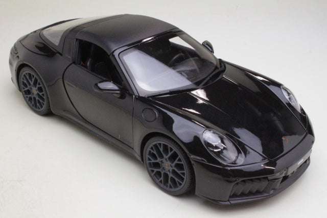 Porsche 911 Targa 4 GTS 992.2 negru - 1/18 Maisto