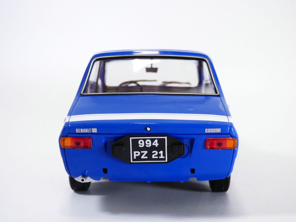 Renault 12 Gordini fara bari 1971 - 1/18 Norev