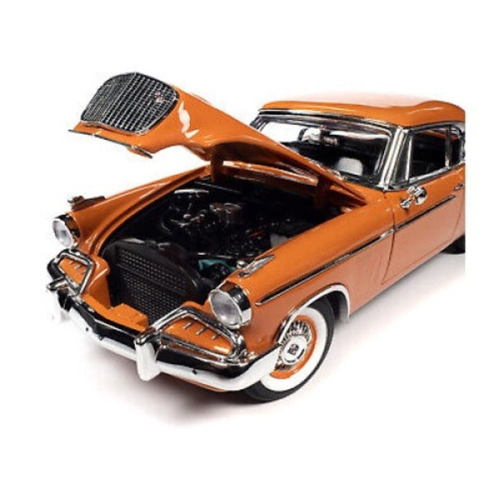Studebaker Golden Hawk 1957 - 1/18 AutoWorld