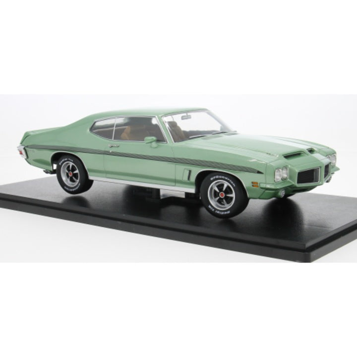 Pontiac LeMans GTO 1972 verde deschis - 1/18 KK-Scale