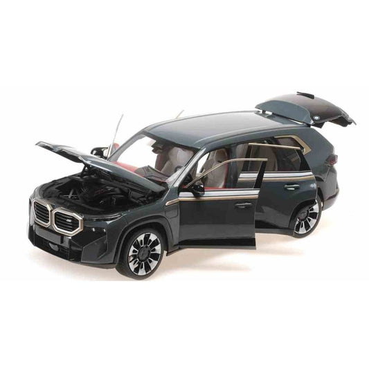 BMW XM 2023 green metallic - 1/18 Minichamps