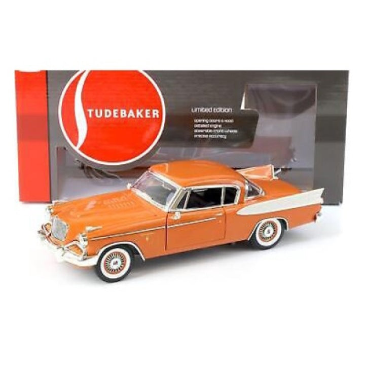 Studebaker Golden Hawk 1957 - 1/18 AutoWorld