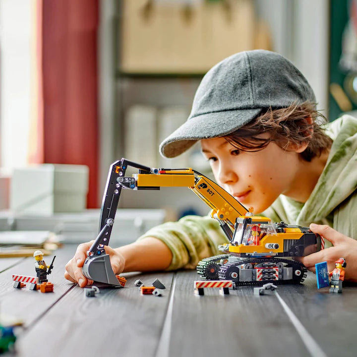 LEGO City 60420 - Excavator galben de constructii  (633 piese)