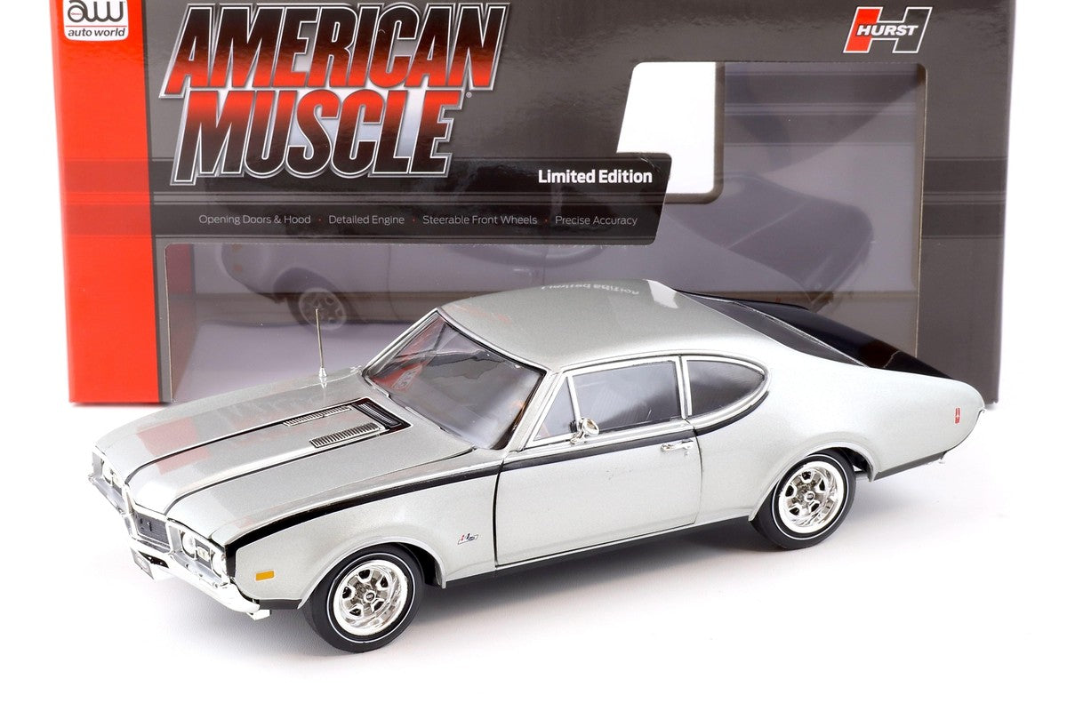 Oldsmobile Cutlass Hurst/Olds 1968 - 1/18 AutoWorld