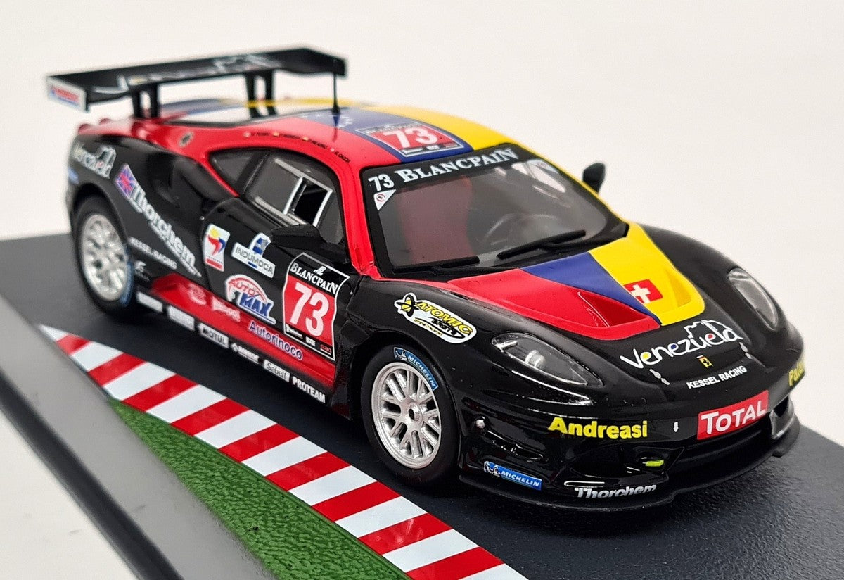 Ferrari 430 Scuderia GT3 24h Spa-Francorchamps 2012 #73 cu vitrina - 1/43 Altaya