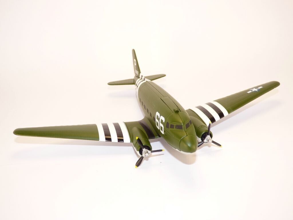 Macheta Avion Douglas C-47 Skytrain 1941 - 1/94 Phillips 66