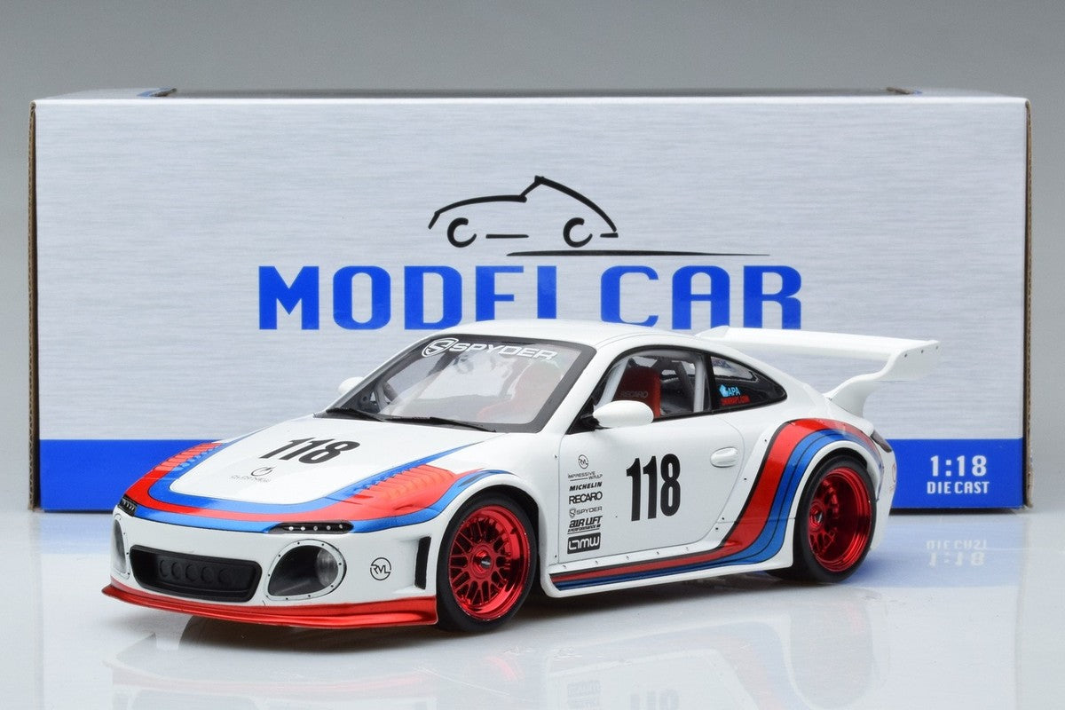 Porsche Old & New 997 Martini #118 - 1/18 Model Car Group