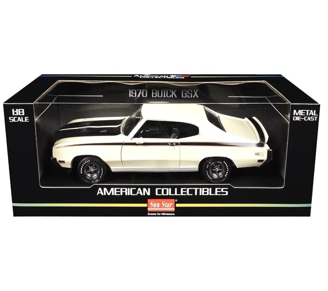 Buick GSX 1970 apollo white - 1/18 Sun Star