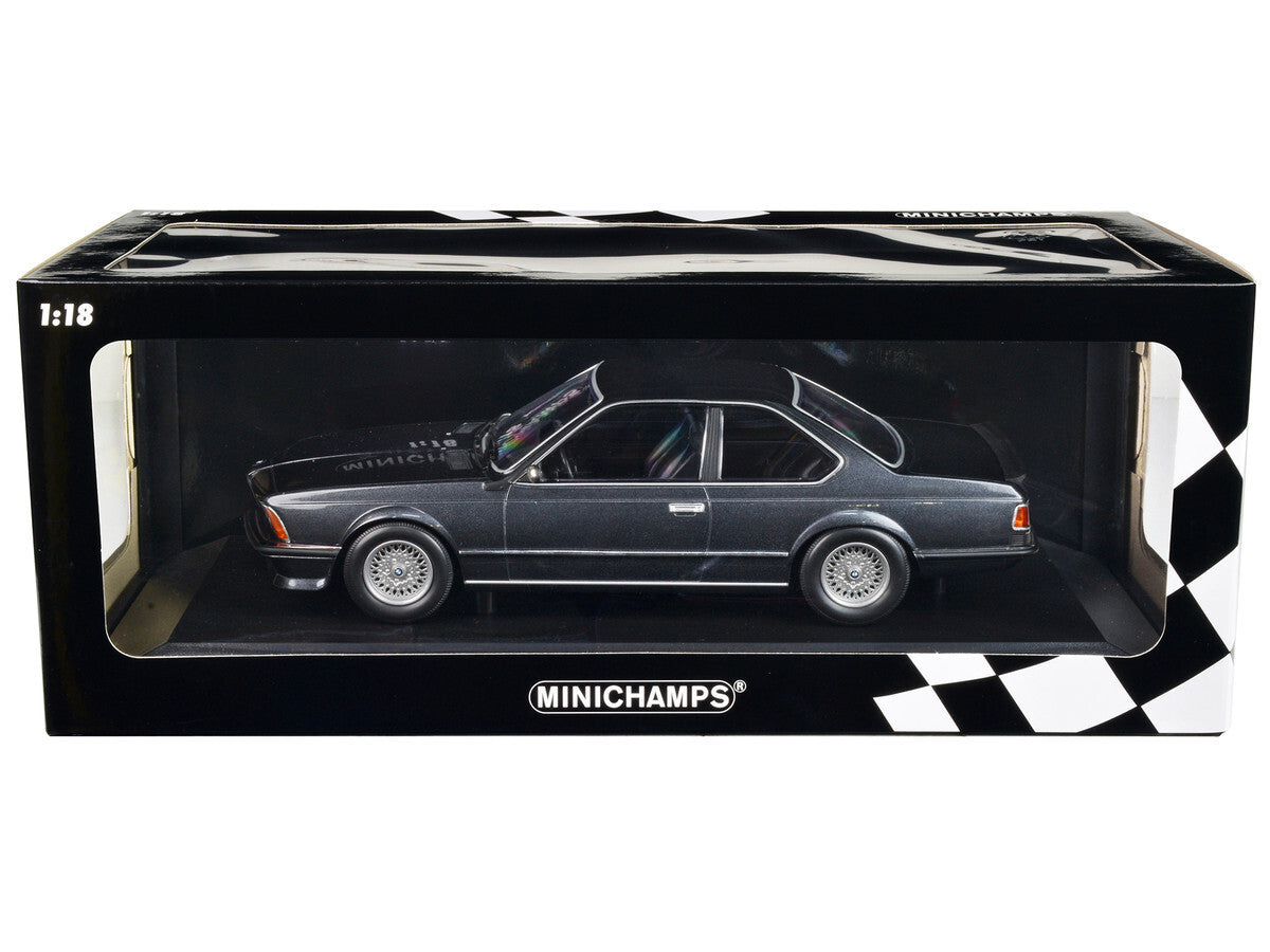 BMW 635 CSi 1982 gri - 1/18 Minichamps
