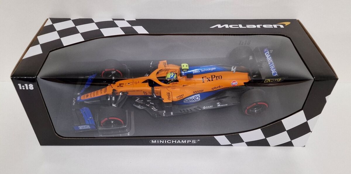 Formula 1 McLaren MCL35 Lando Norris #4 pole position russian GP 2021 - 1/18 Minichamps