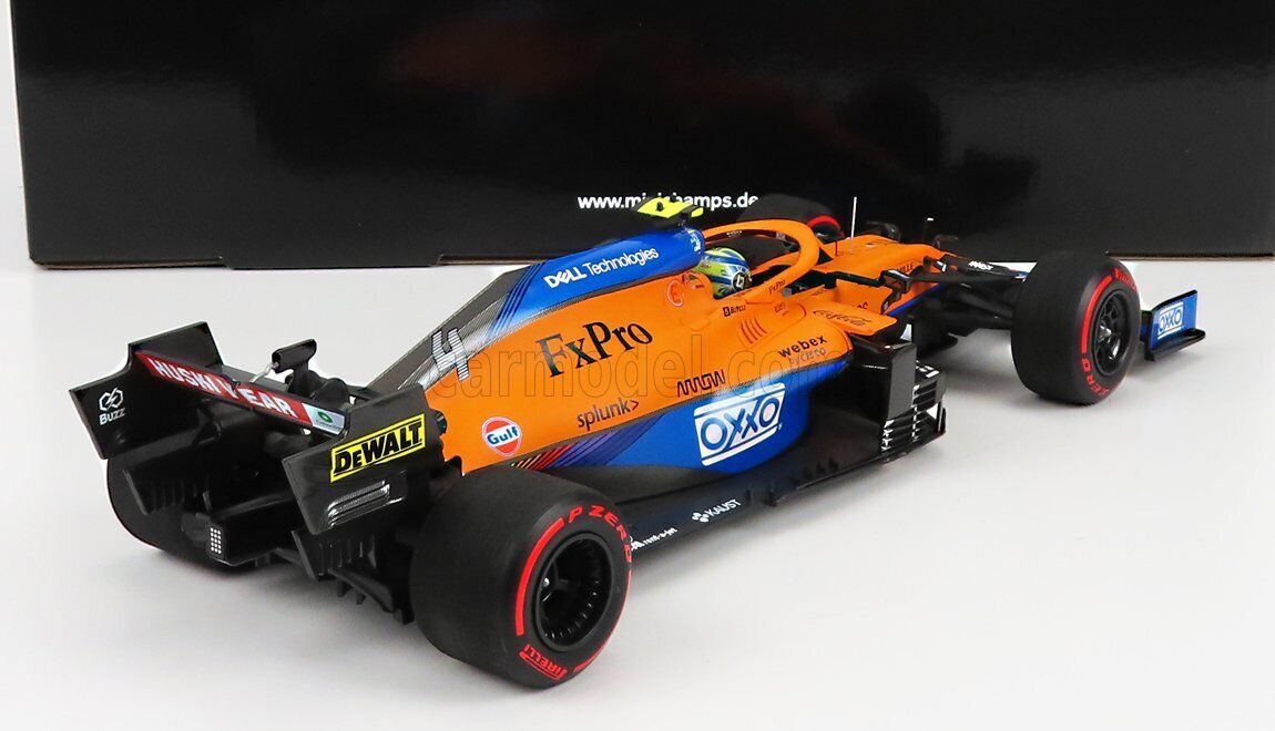 Formula 1 McLaren MCL35 Lando Norris #4 pole position russian GP 2021 - 1/18 Minichamps