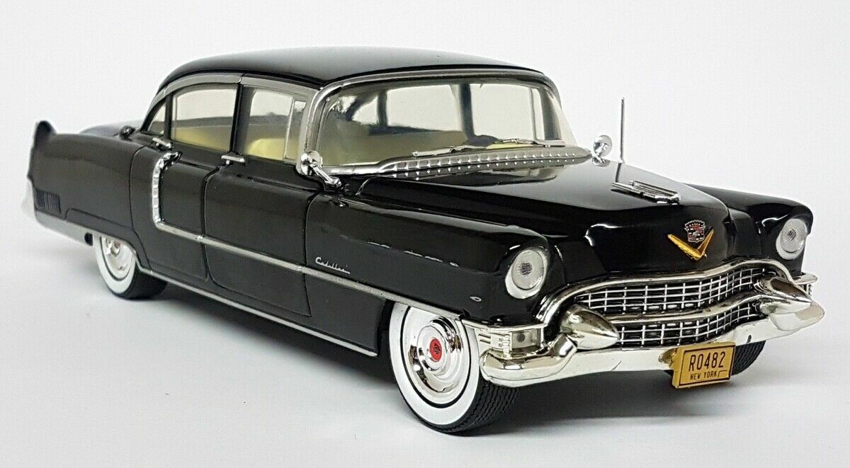 Cadillac Fleetwood Series 60 1955 - 1/18 Greenlight