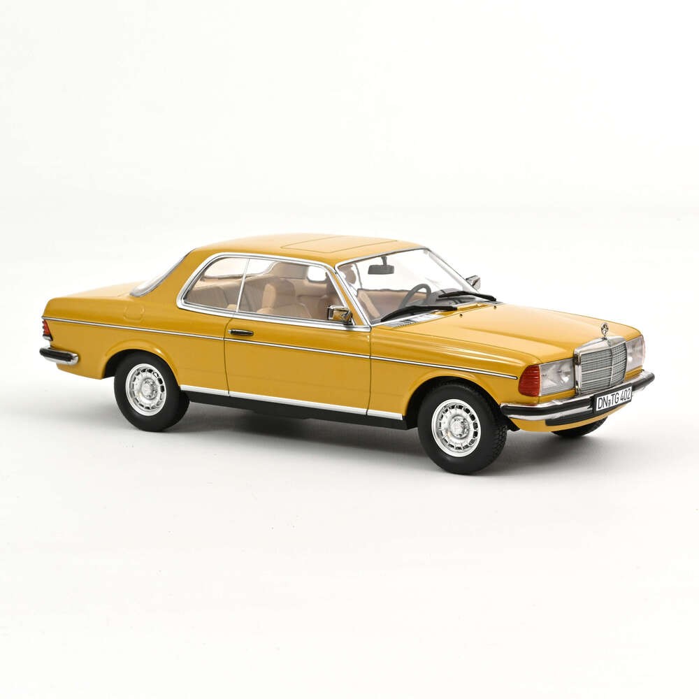 Mercedes-Benz 280 CE 1980 sahara yellow - 1/18 Norev