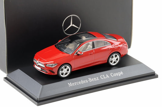 Mercedes CLA Coupe rosu cu vitrina plexiglass - 1/43 Minimax