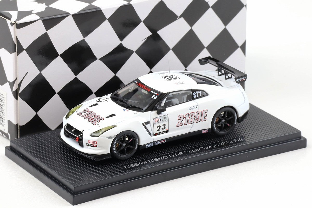 Nissan Nismo GT-R Super Taikyu 2010 Fuji cu vitrina plexiglass - 1/43 Ebbro